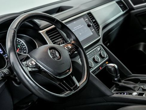 Used 2018 Volkswagen Atlas SE image 14