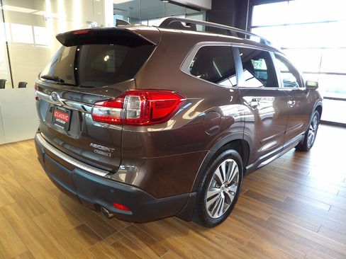 Used 2019 Subaru Ascent Touring w/ Popular Package #2 AWD/4WD image 6