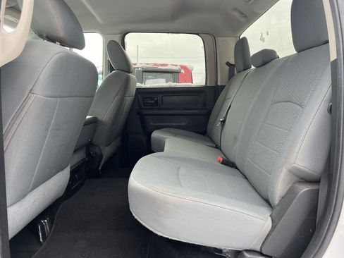 Used 2016 RAM 2500 Tradesman w/ Chrome Appearance Group AWD/4WD image 5