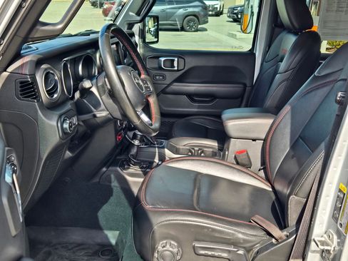 Used 2022 Jeep Gladiator Rubicon w/ LED Lighting Group image 27