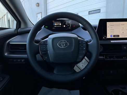 New 2026 Toyota Prius XLE image 31