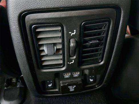 Used 2023 Dodge Durango SRT AWD/4WD image 20