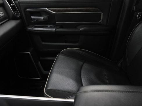 Used 2020 RAM 2500 Laramie AWD/4WD image 13