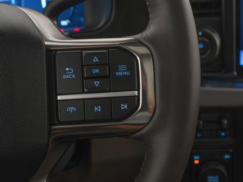 Used 2025 Ford F450 Platinum w/ Platinum Plus Package image 21