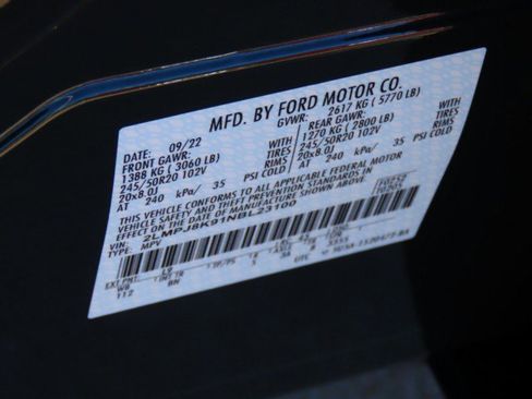 Certified 2022 Lincoln Nautilus Reserve image 31