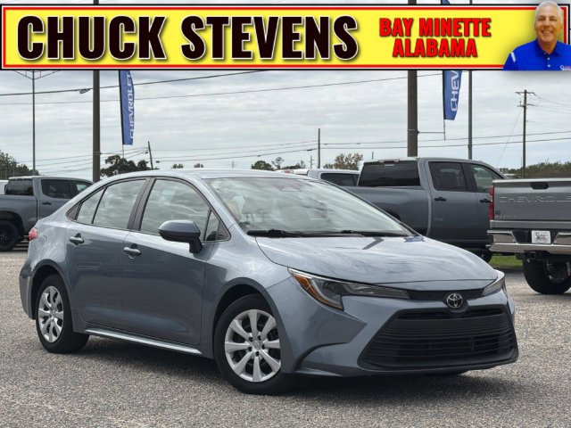 Used 2023 Toyota Corolla LE FWD image 1