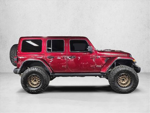 Used 2021 Jeep Wrangler Unlimited Rubicon w/ Trailer Tow Package image 4