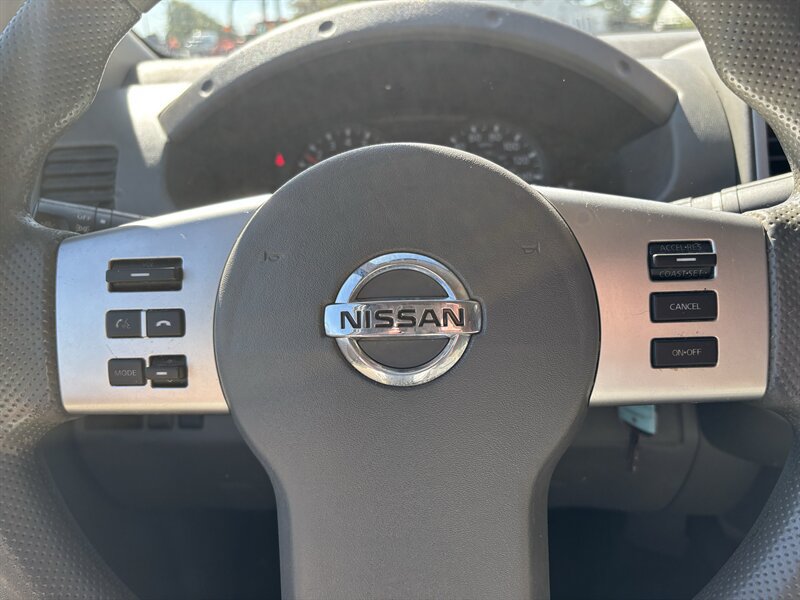 Used 2019 Nissan Frontier S RWD image 11