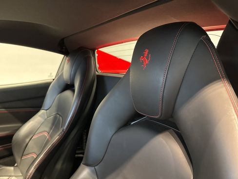 Used 2018 Ferrari 488 Spider image 27