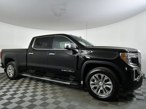 Used 2022 GMC Sierra 1500 Denali w/ Technology Package image 9