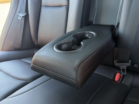 Used 2022 Tesla Model 3 Long Range image 28