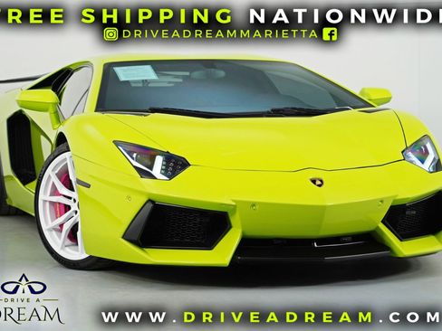 Used 2015 Lamborghini Aventador LP 700-4 image 2