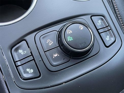 Used 2021 GMC Terrain SLE w/ Driver Convenience Package image 24