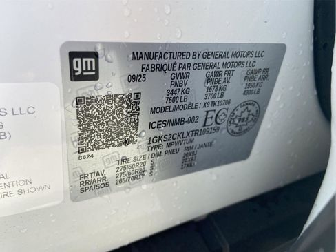 Used 2026 GMC Yukon AT4 w/ AT4 Premium Package AWD/4WD image 34