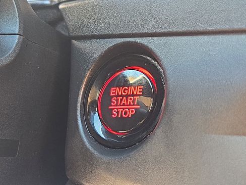 Used 2025 Honda Accord LX image 25