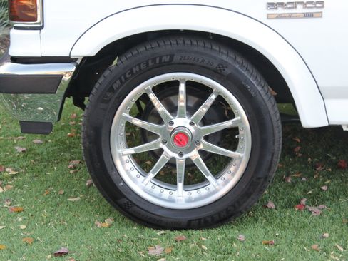 Used 1987 Ford Bronco image 35