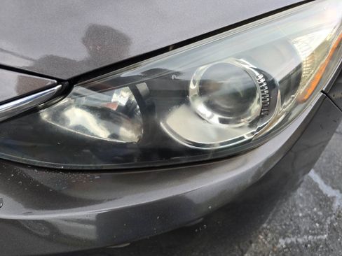 Used 2014 MAZDA MAZDA3 i Sport FWD image 9