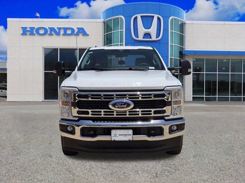 Used 2026 Ford F350 XLT AWD/4WD image 8
