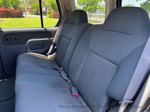 Used 2004 Nissan Xterra XE RWD image 32