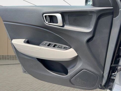 New 2026 Hyundai Venue SEL FWD image 24