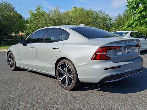 Used 2024 Volvo S60 B5 Ultimate w/ Climate Package AWD/4WD image 4