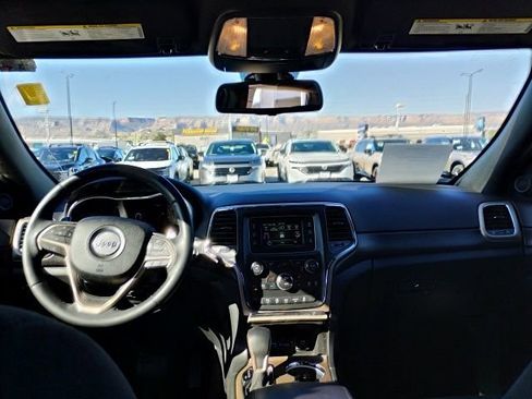 Used 2016 Jeep Grand Cherokee Laredo w/ Quick Order Package 23E image 13