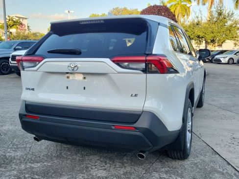 Used 2025 Toyota RAV4 LE FWD image 4