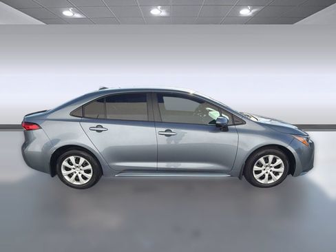 Certified 2025 Toyota Corolla LE FWD image 8