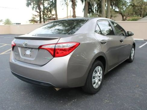 Used 2016 Toyota Corolla LE FWD image 15