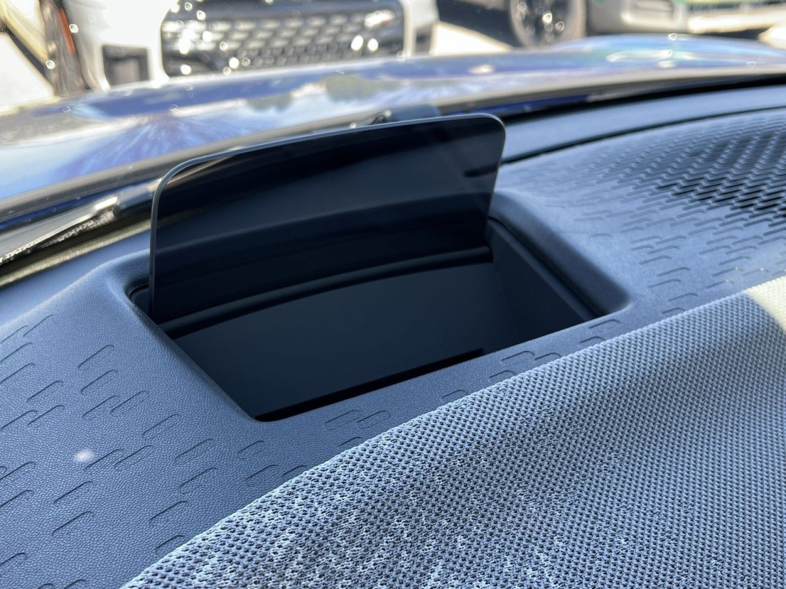 New 2026 MINI Cooper 2-Door Hardtop FWD image 23