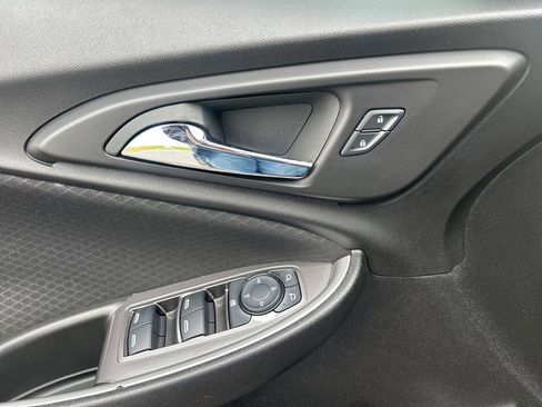 Used 2024 Chevrolet Malibu RS image 17