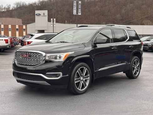 Used 2019 GMC Acadia Denali w/ Technology Package image 2