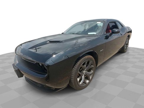 Used 2018 Dodge Challenger R/T Plus RWD image 1