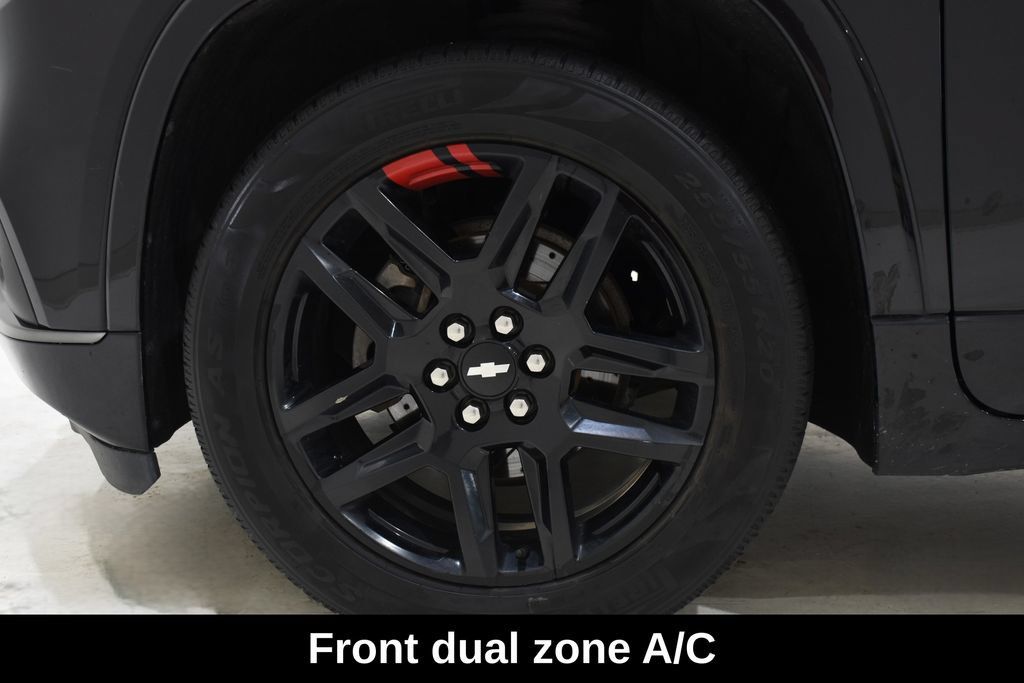 Used 2019 Chevrolet Traverse Premier w/ Redline Edition AWD/4WD image 8