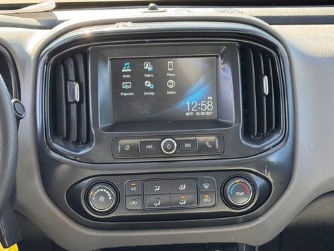 Used 2017 Chevrolet Colorado W/T w/ WT Convenience Package image 17