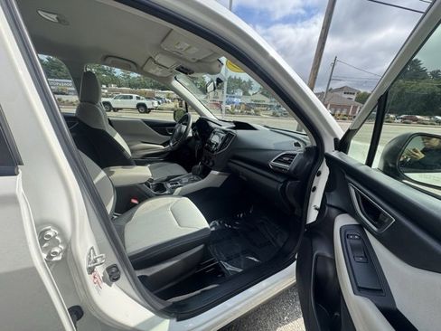 Used 2020 Subaru Forester w/ Alloy Wheel Package image 13