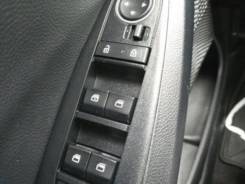 Certified 2023 Kia Seltos SX w/ SX Sunroof Package image 19