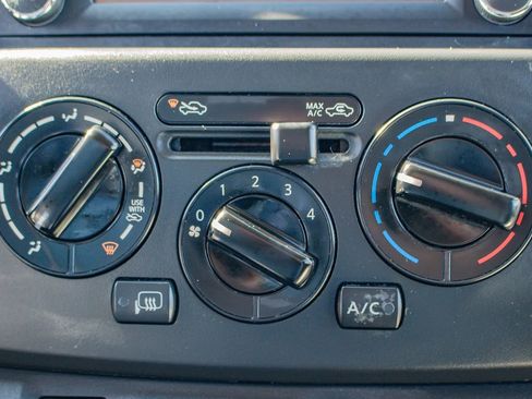 Used 2019 Nissan NV200 SV w/ Navigation Package image 26