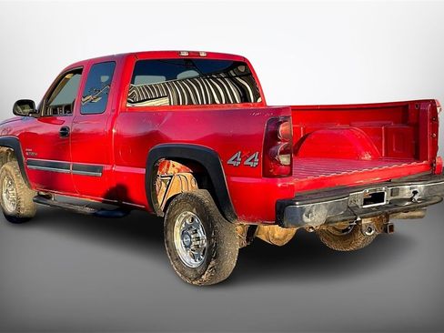 Used 2003 Chevrolet Silverado 2500 LS w/ Skid Plate Package image 4