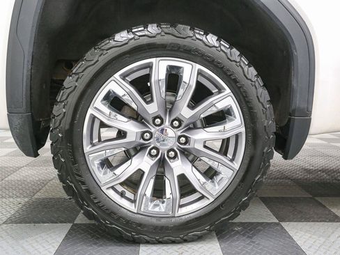 Used 2024 GMC Sierra 1500 Denali w/ Denali Reserve Package AWD/4WD image 17