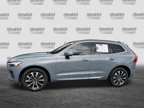 Used 2023 Volvo XC60 B5 Core w/ Climate Package FWD image 7