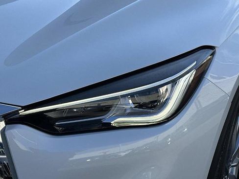 Certified 2023 INFINITI QX50 Luxe image 9