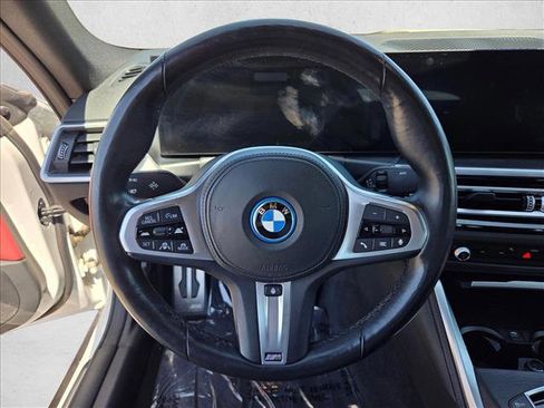 Used 2023 BMW i4 eDrive40 w/ M Sport Package RWD image 14