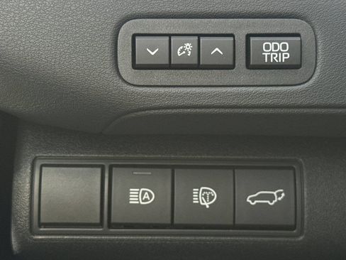 New 2026 Toyota bZ FWD image 32