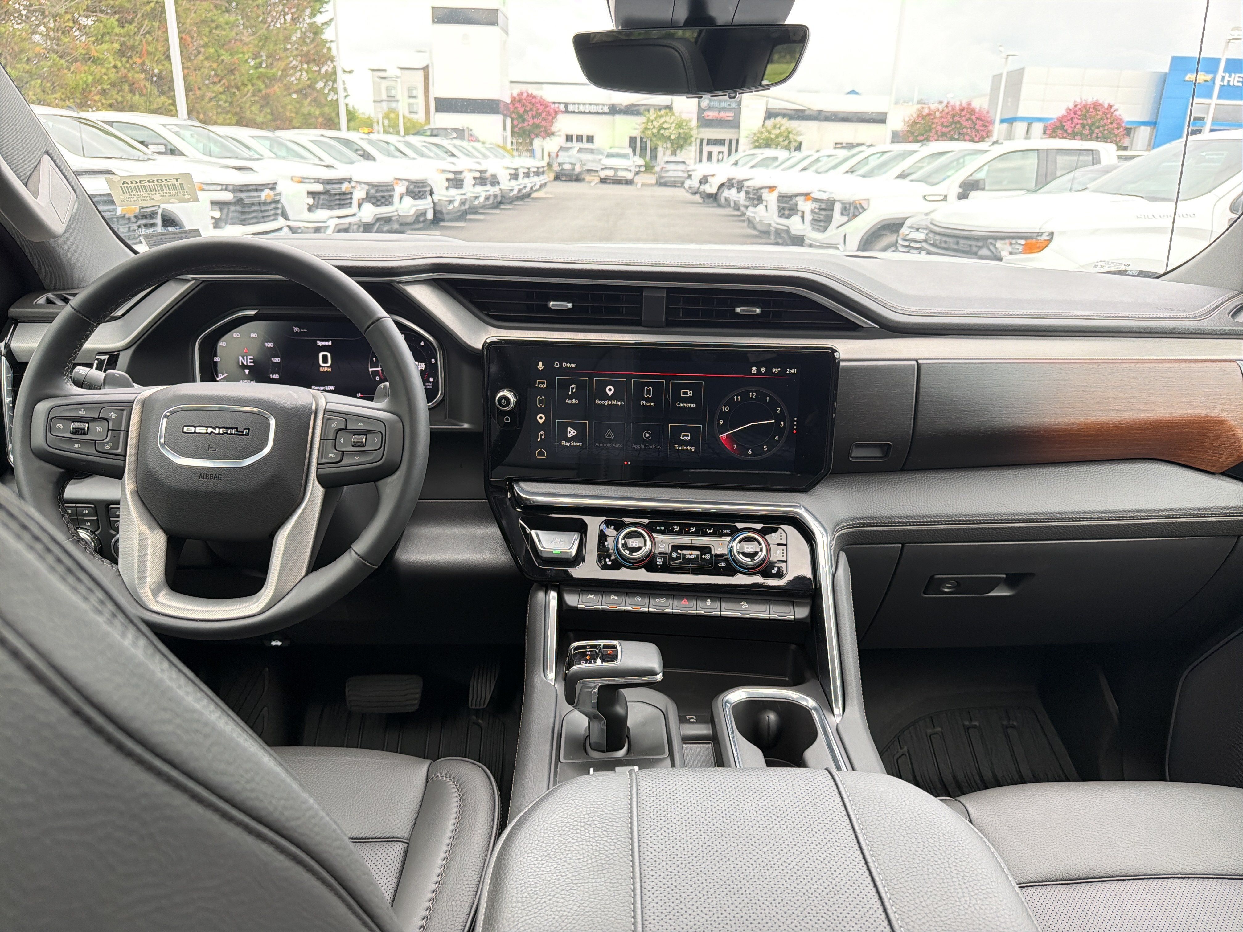 Used 2026 GMC Sierra 1500 Denali w/ Denali Reserve Package AWD/4WD image 30