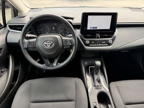 Used 2024 Toyota Corolla LE FWD image 14
