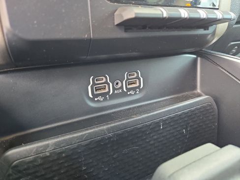 Used 2020 RAM 1500 Laramie image 29