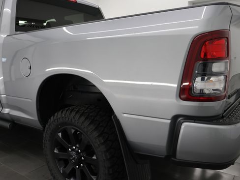 Used 2022 RAM 2500 Big Horn w/ Night Edition AWD/4WD image 31