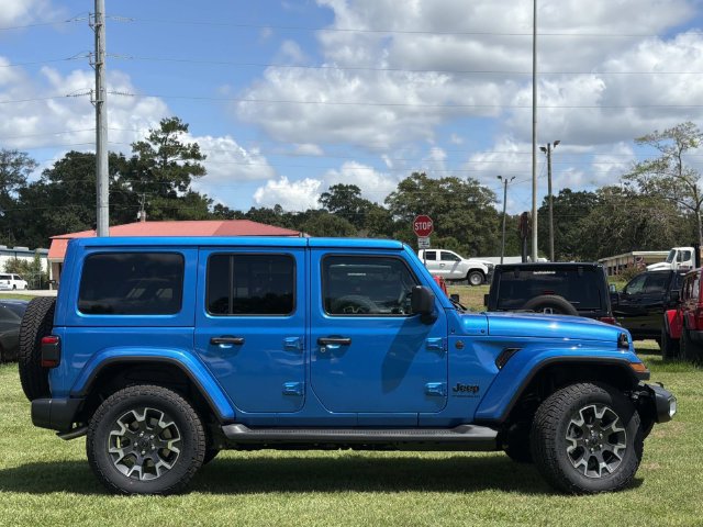 New 2027 Jeep Wrangler Unlimited Sahara AWD/4WD image 6