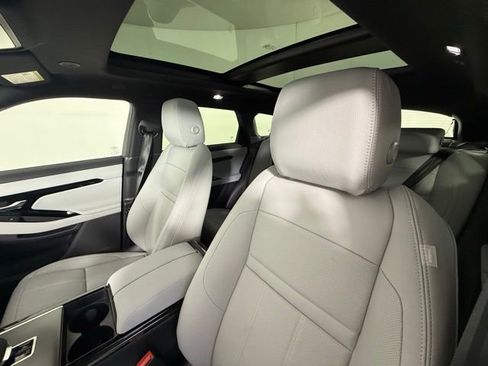 Certified 2026 Land Rover Range Rover Evoque S image 5